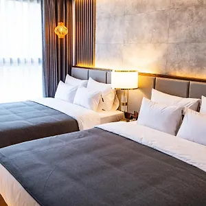 Aparthotel Raviens Haeundae Avenue