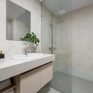 Elc 4*, Da Nang Vietnam