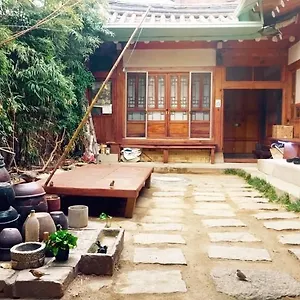 Gongsimga Hanok 2*, Seoul South Korea